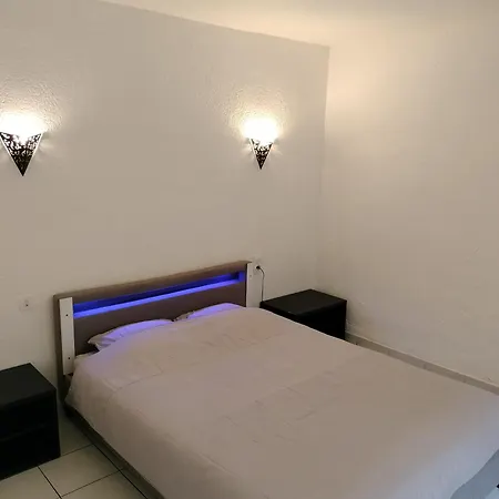 Appartement Cosy Avec Patio En Rdc Perpignan Exterior photo